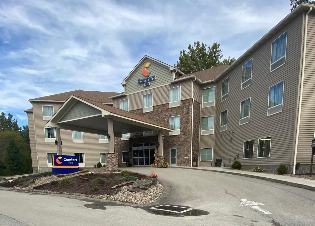 Comfort Inn Connellsville Exterior photo