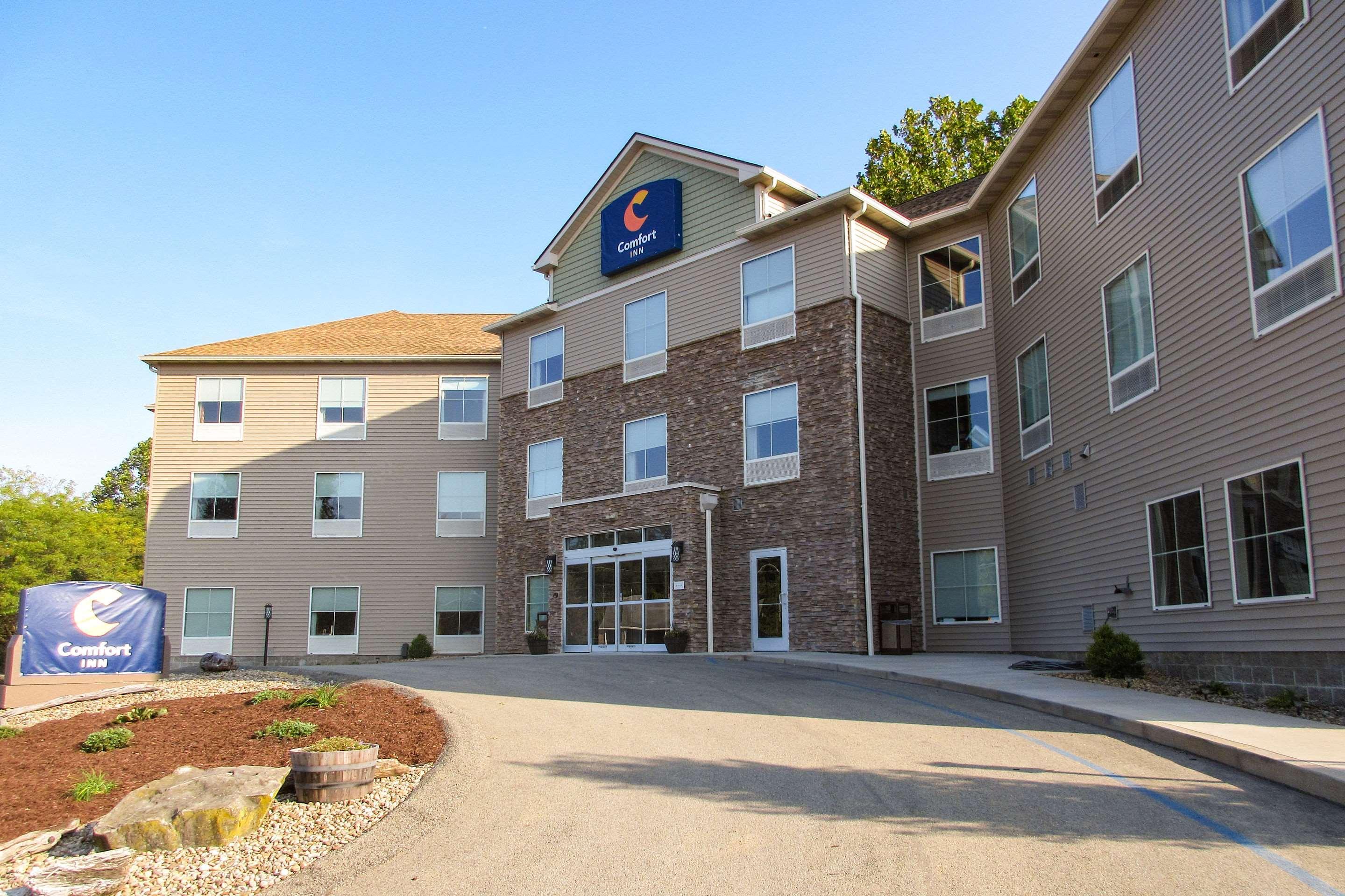 Comfort Inn Connellsville Exterior photo